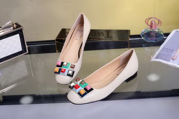 Fendi Shallow mouth flat shoes Women--002